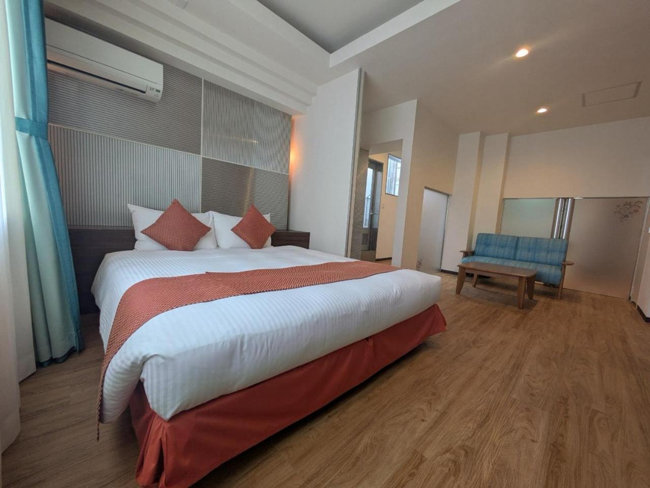 ฮิยางุง ลาไน รีสอร์ต โอกินาวา Hotel Okinawa ภายนอก รูปภาพ
